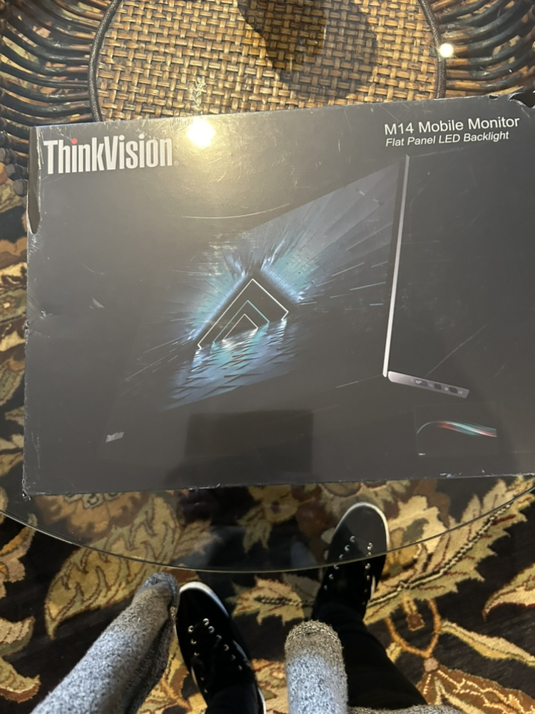 ThinkVision 14” M14 portable/mobile monitor -brand new - photo 5