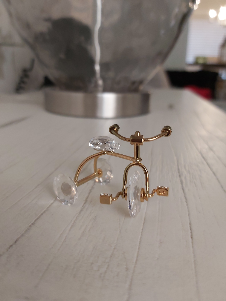 Swarovski crystal tricycle. image indicator(2)