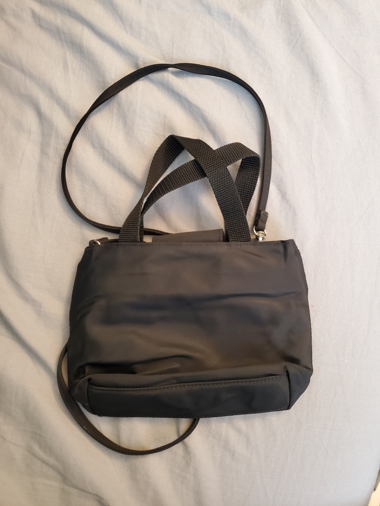 Tommy hilfiger mini bag- detachable strap image indicator(2)