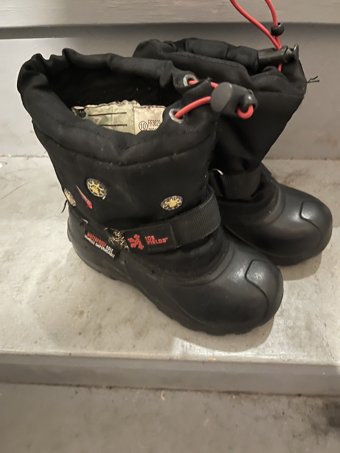 Kids size 10 boots - photo 3