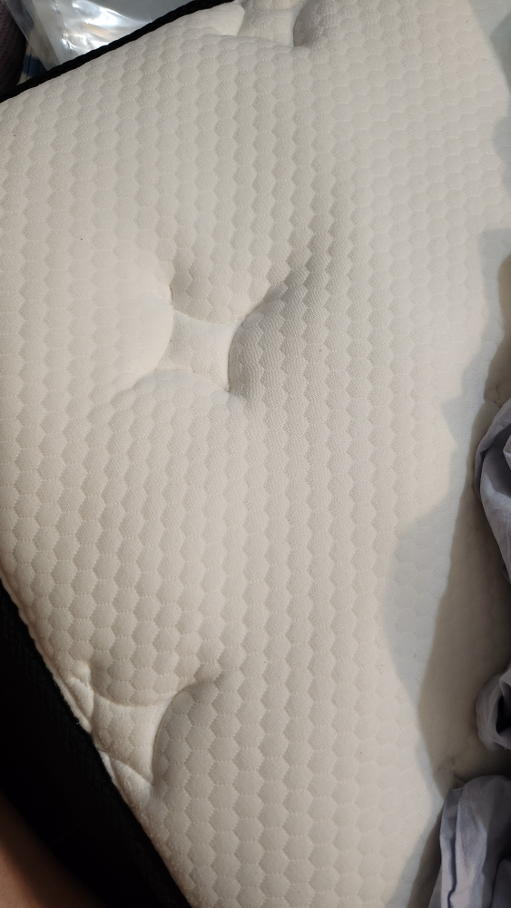 full size mattress (moving sale) - photo 2