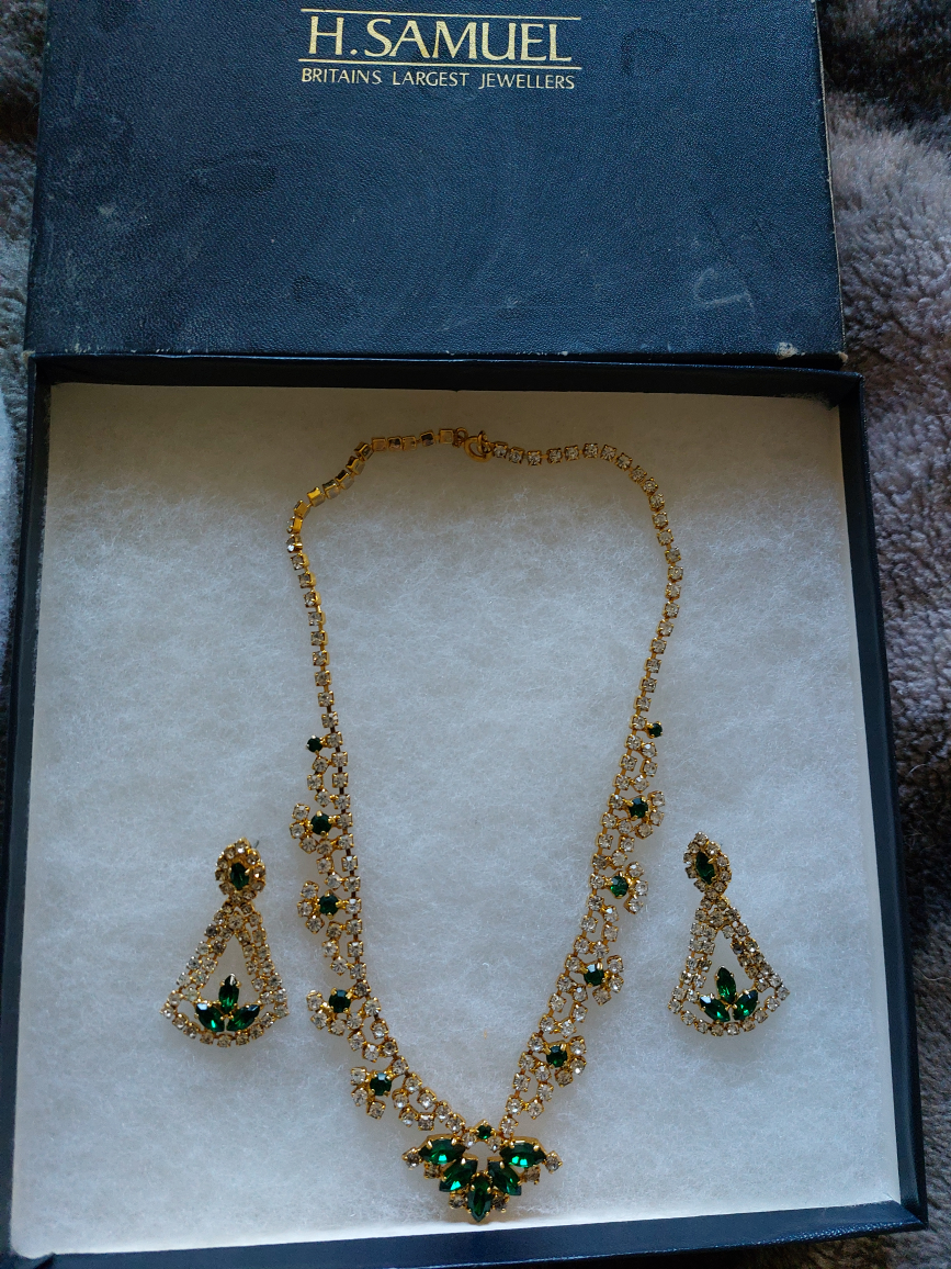 Green n Gold Earrings - photo 2