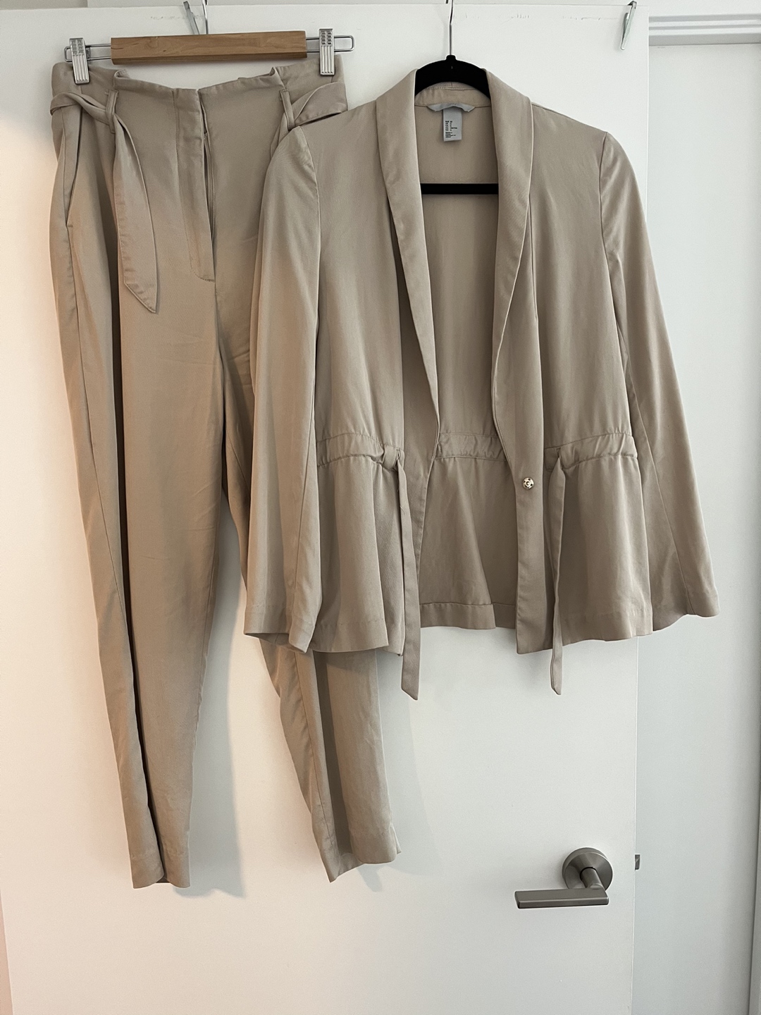 Linen pants and jacket - Small thumbnail