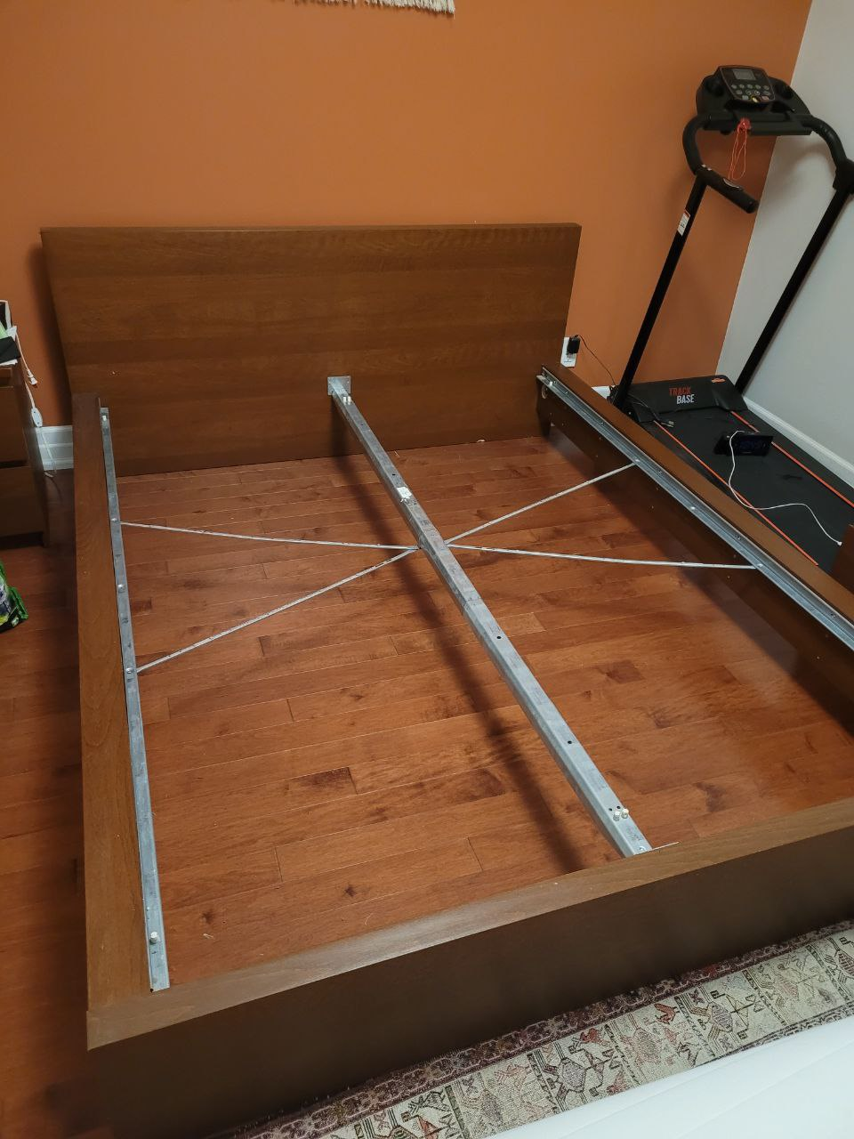Ikea Malm queen bed frame including slats - photo 4