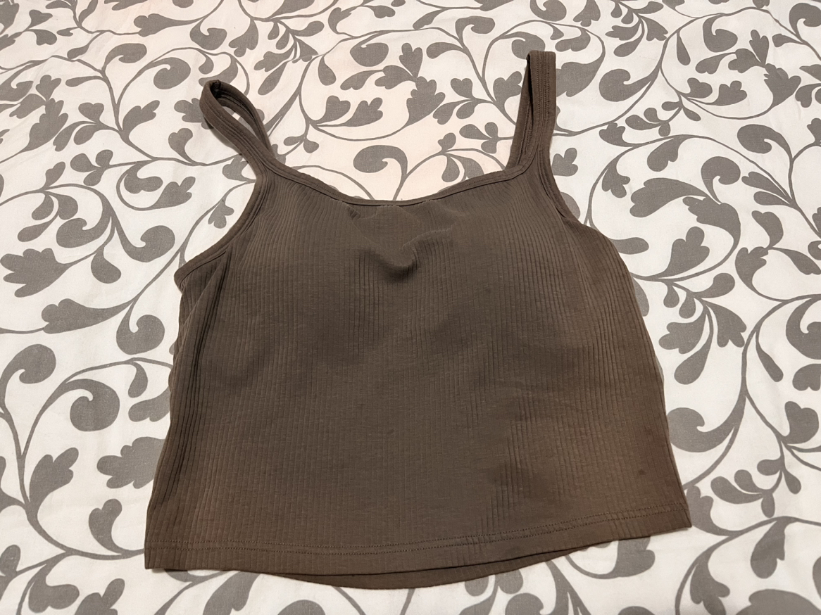 Uniqlo Tank with built in bra