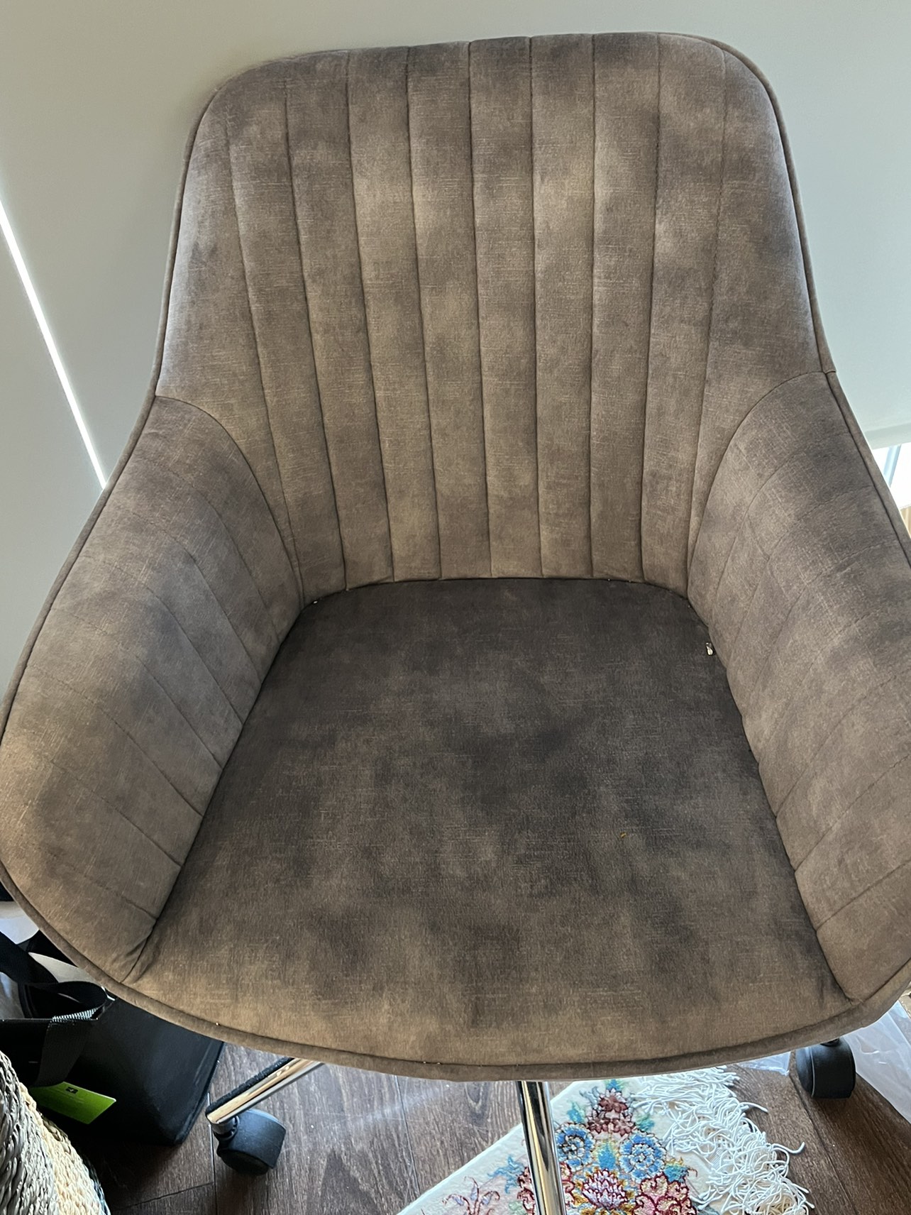 Desk chair