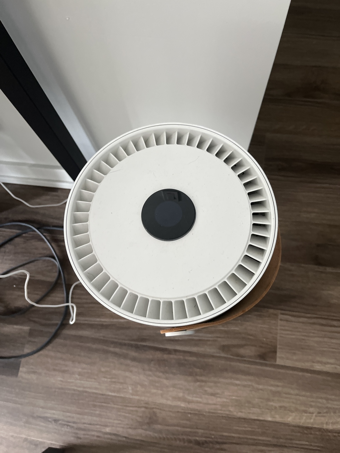 Air purifier - photo 2