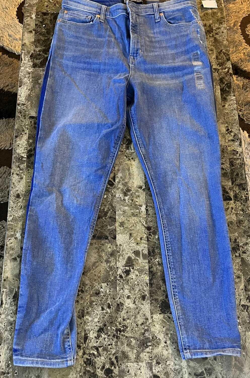 GAP Women's High Rise Medium Blue Jeans