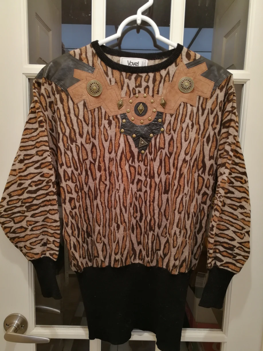 🇮🇹 Italian Leopard print wool sweater S-M image indicator(2)