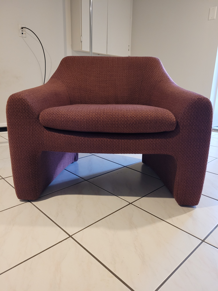 Chair thumbnail