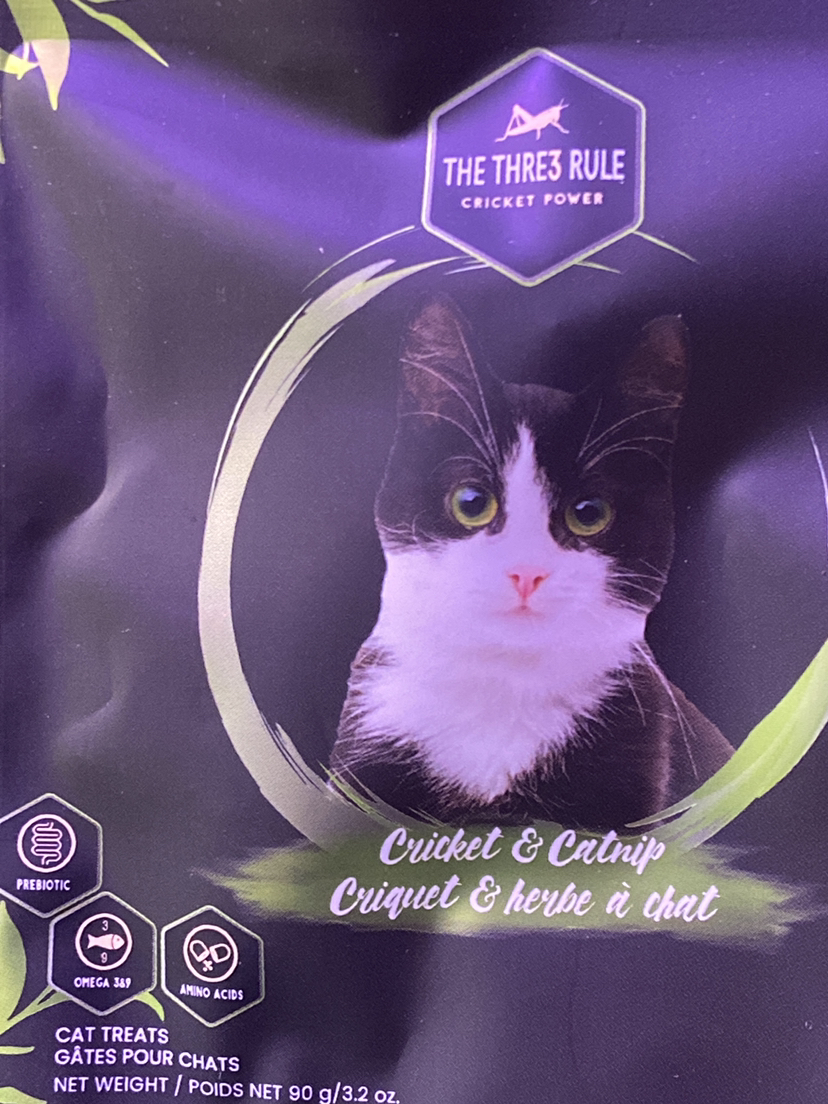 Cat food and treat samples image indicator(2)