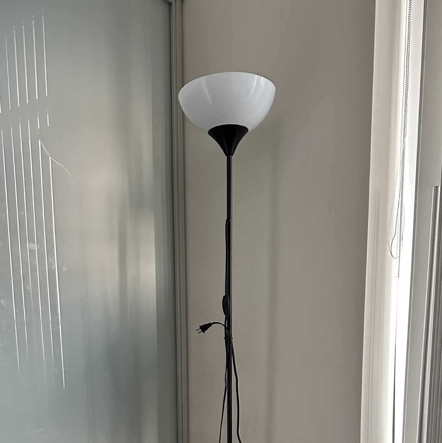 Floor lamp thumbnail