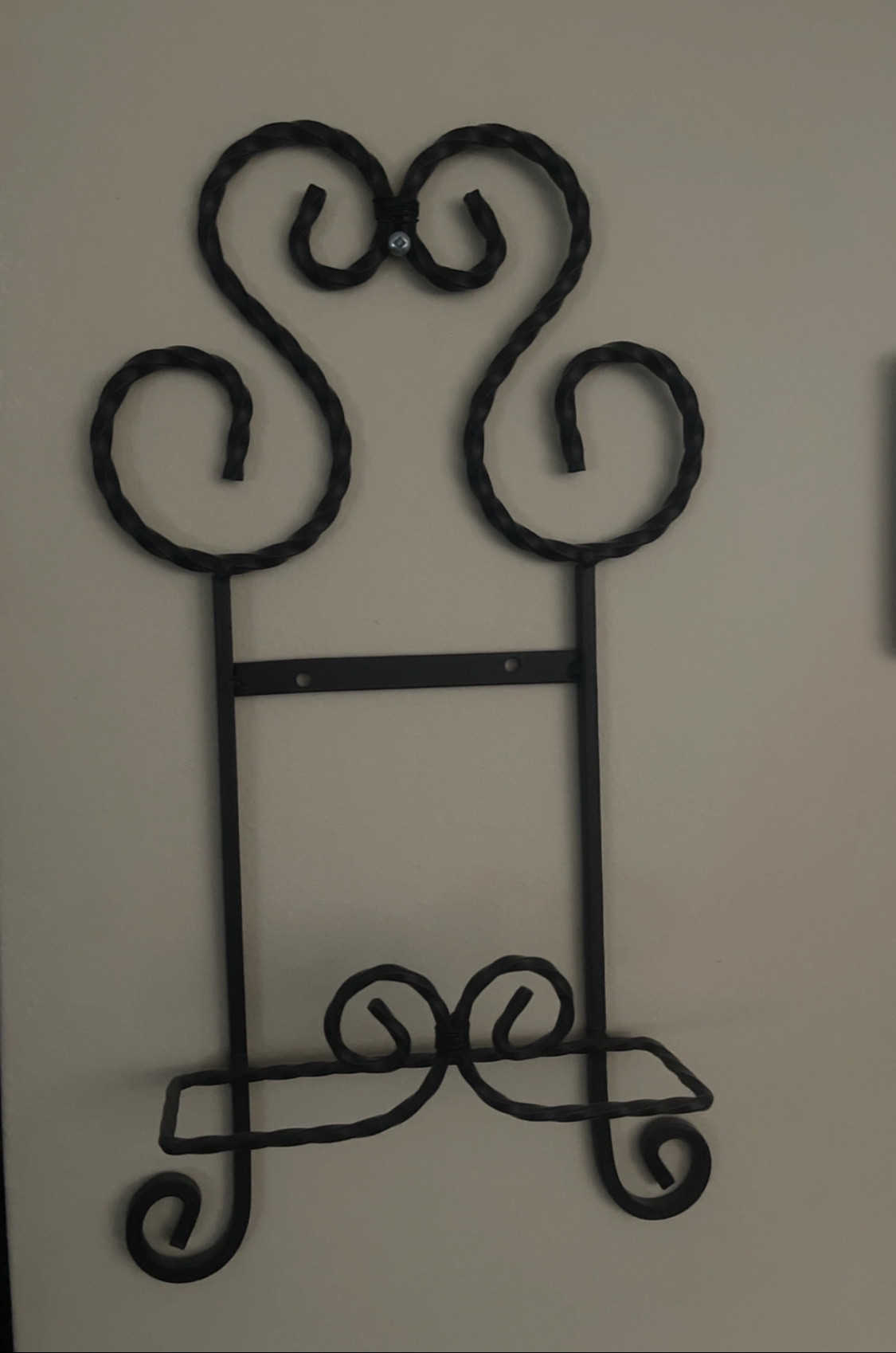 Decorating items 2 pieces thumbnail