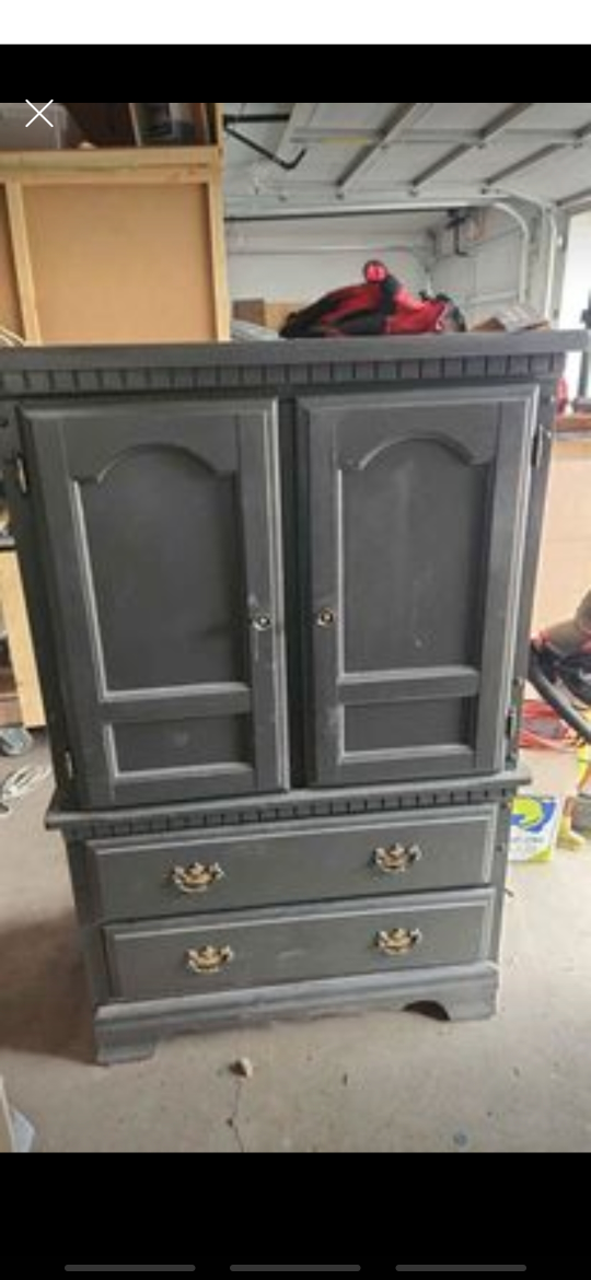 Dresser FREE