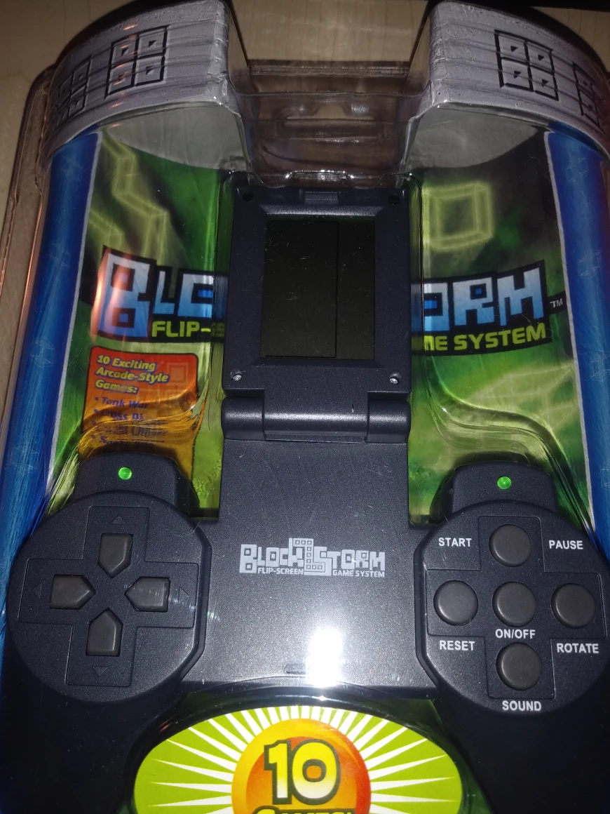 NEW!   Block Storm Game System - photo 2