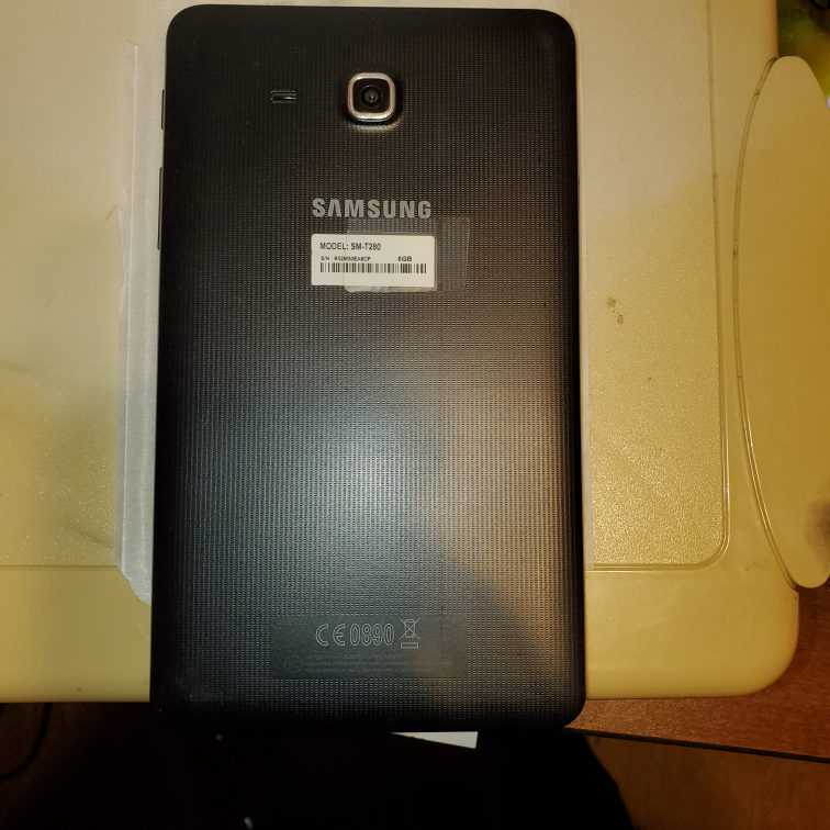 GIVEN - Samsung galaxy tab a #freecycle - photo 4