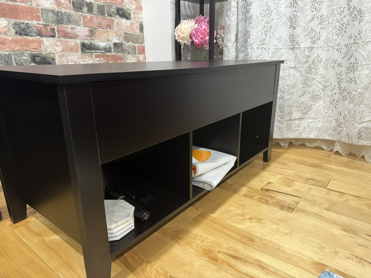 Coffee table image indicator(5)