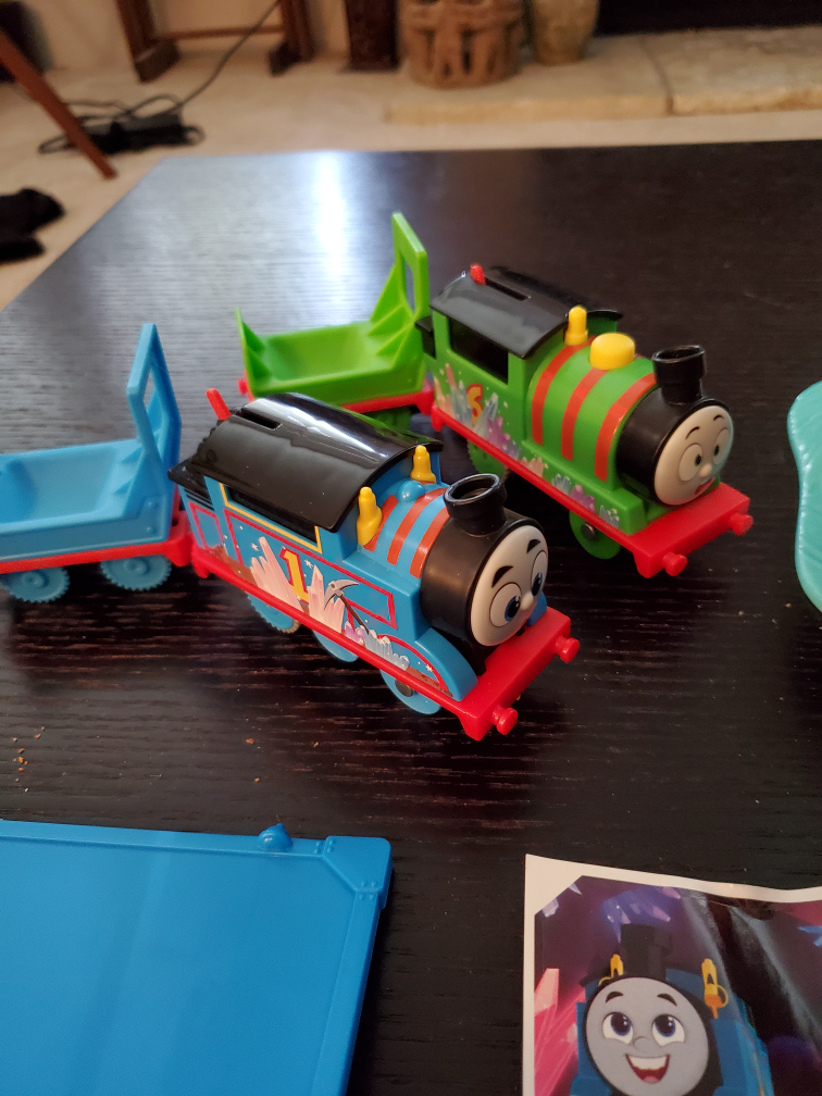 2-Thomas the Trains Battery operated trains - photo 2