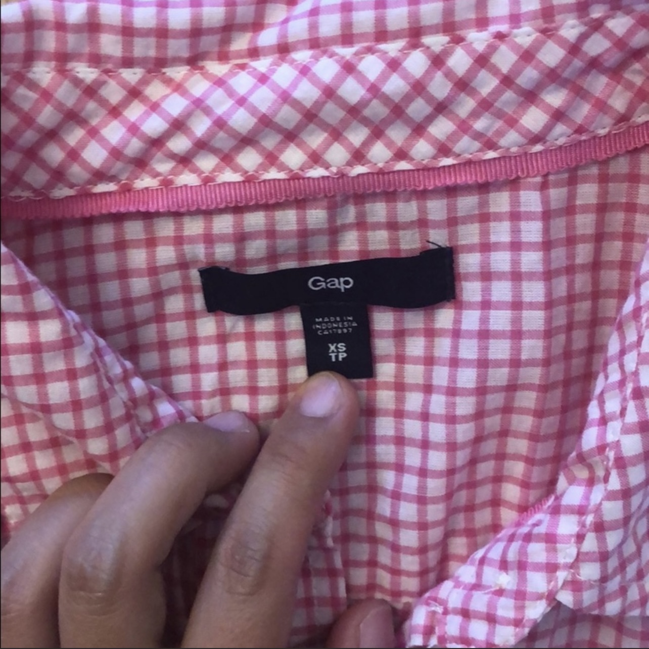 New Gap pink plaid shirt size xs image indicator(5)