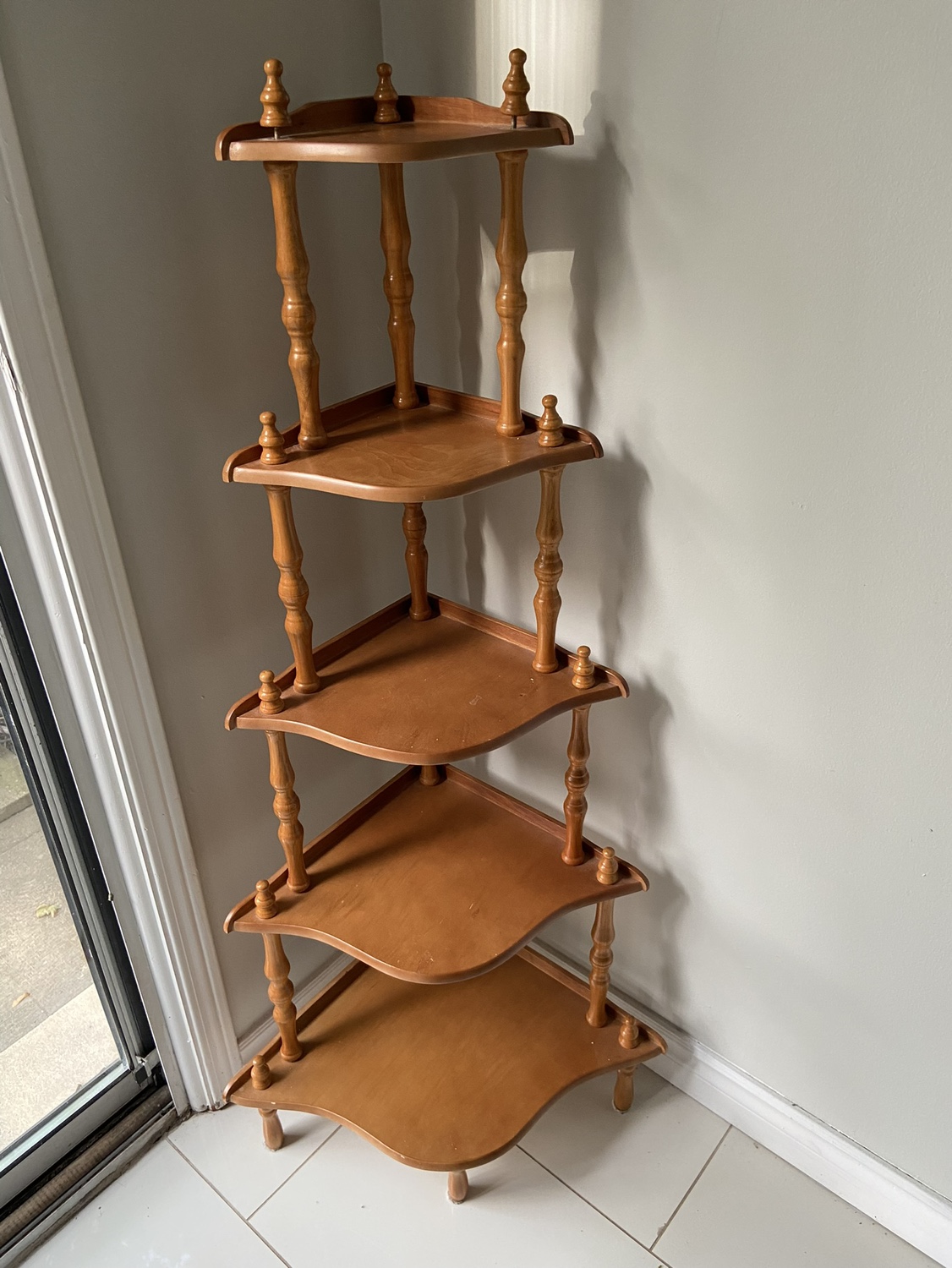 Wooden side sheves🧎🏽‍♂️