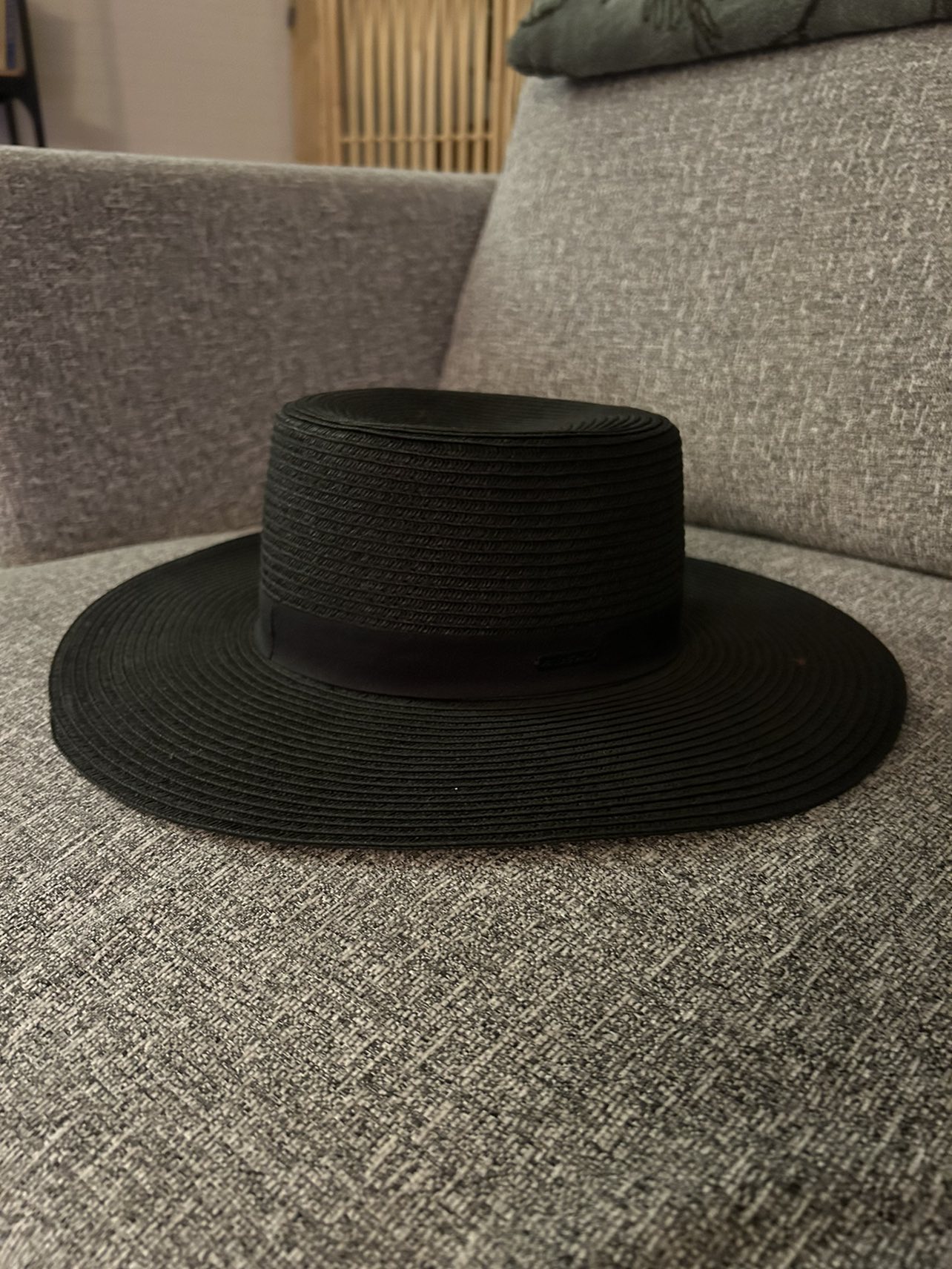 Billabong Black Straw Wide Brimmed Hat thumbnail