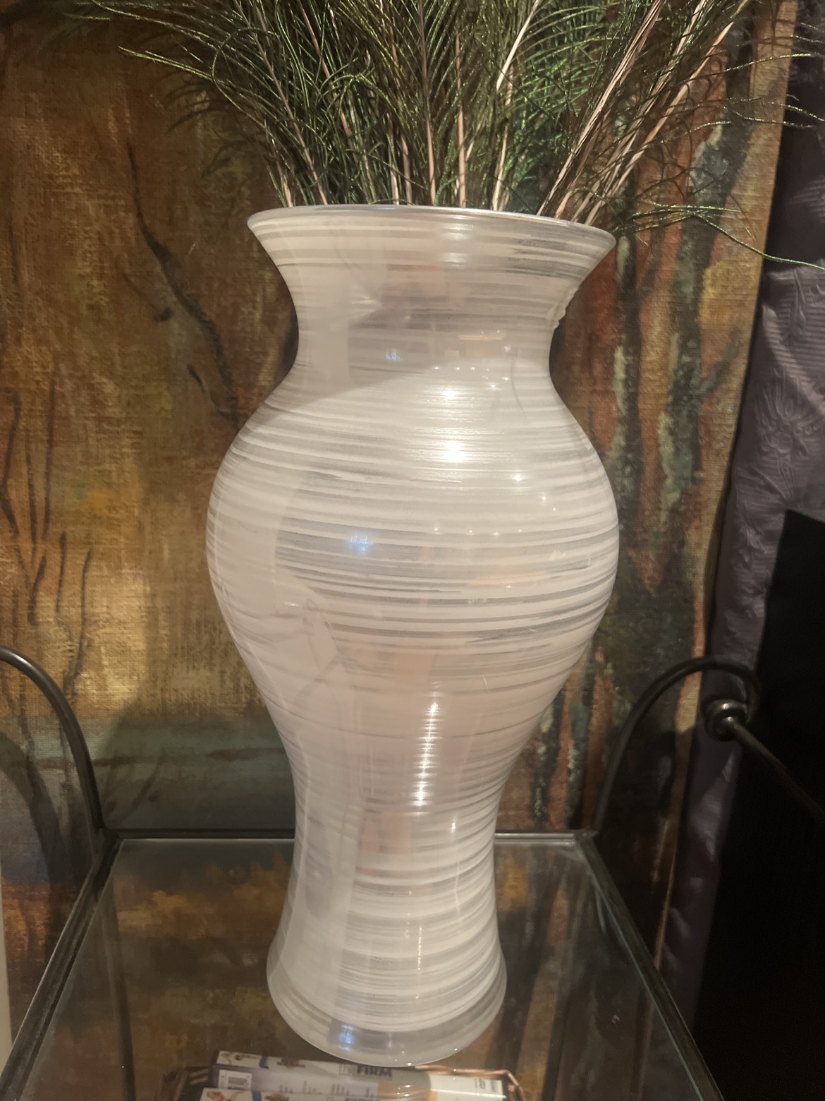 White and Silver Vase - photo 2