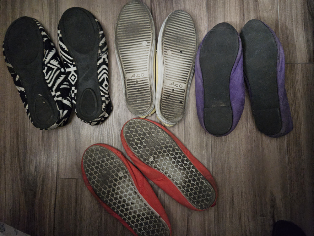flat shoes #freecycle image indicator(2)