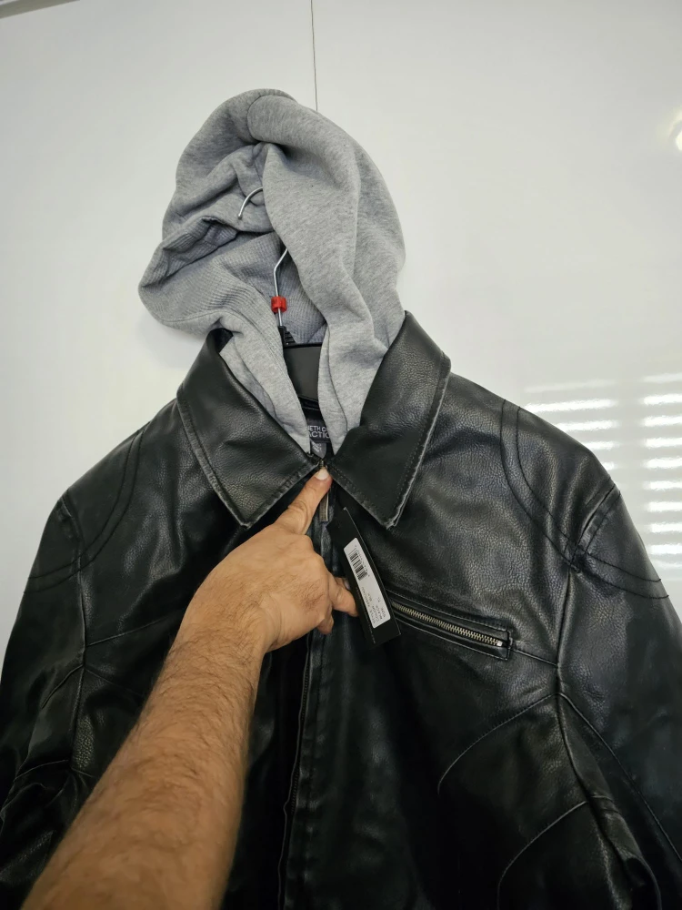 Brand new with tags kennethcole hooded leather jacket  XL image indicator(5)