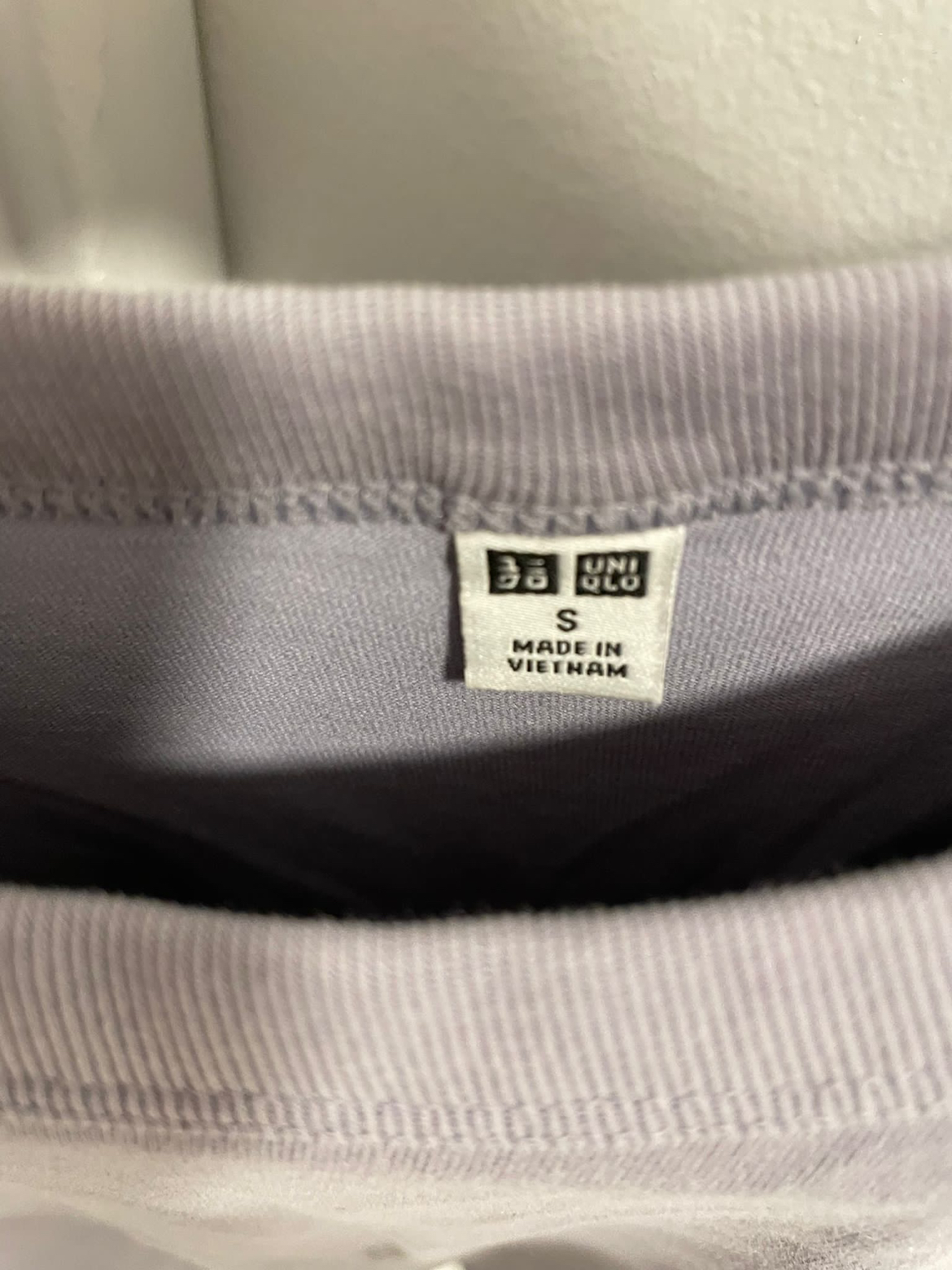 Uniqlo Light Purple Shirt - photo 2