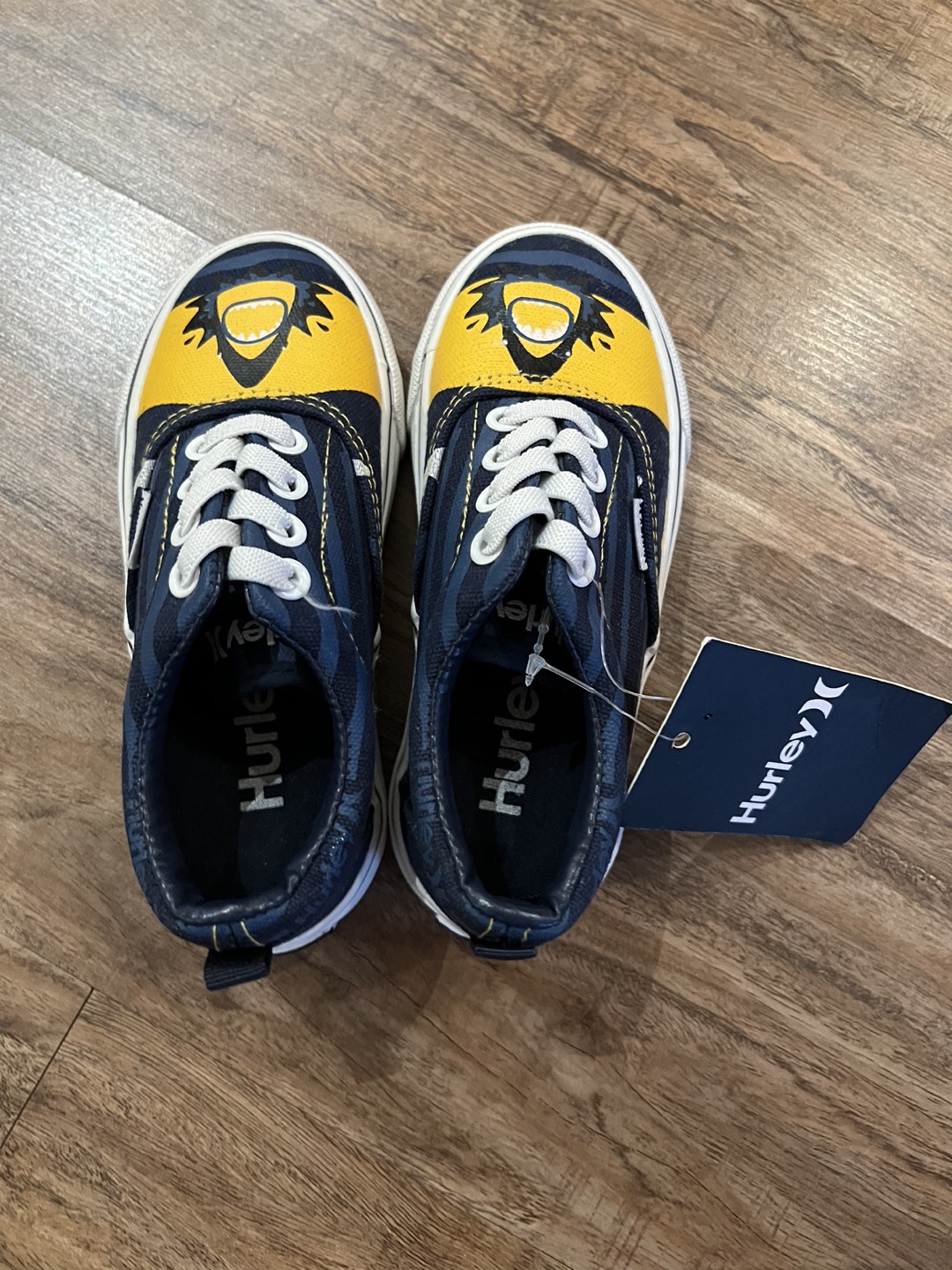 Kids shoes US9