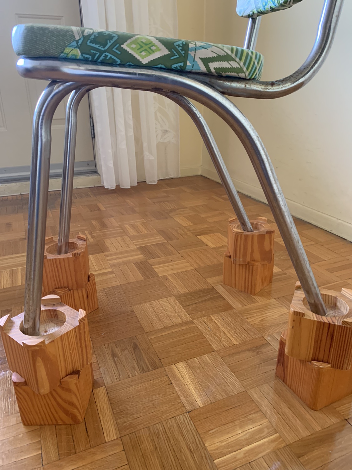 Furniture risers - solid wood 16 pieces - photo 3