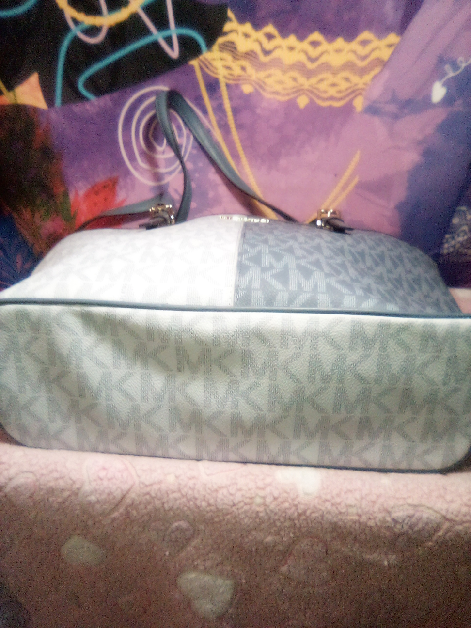 Authentic Michael Kors Large Open Tote - photo 3