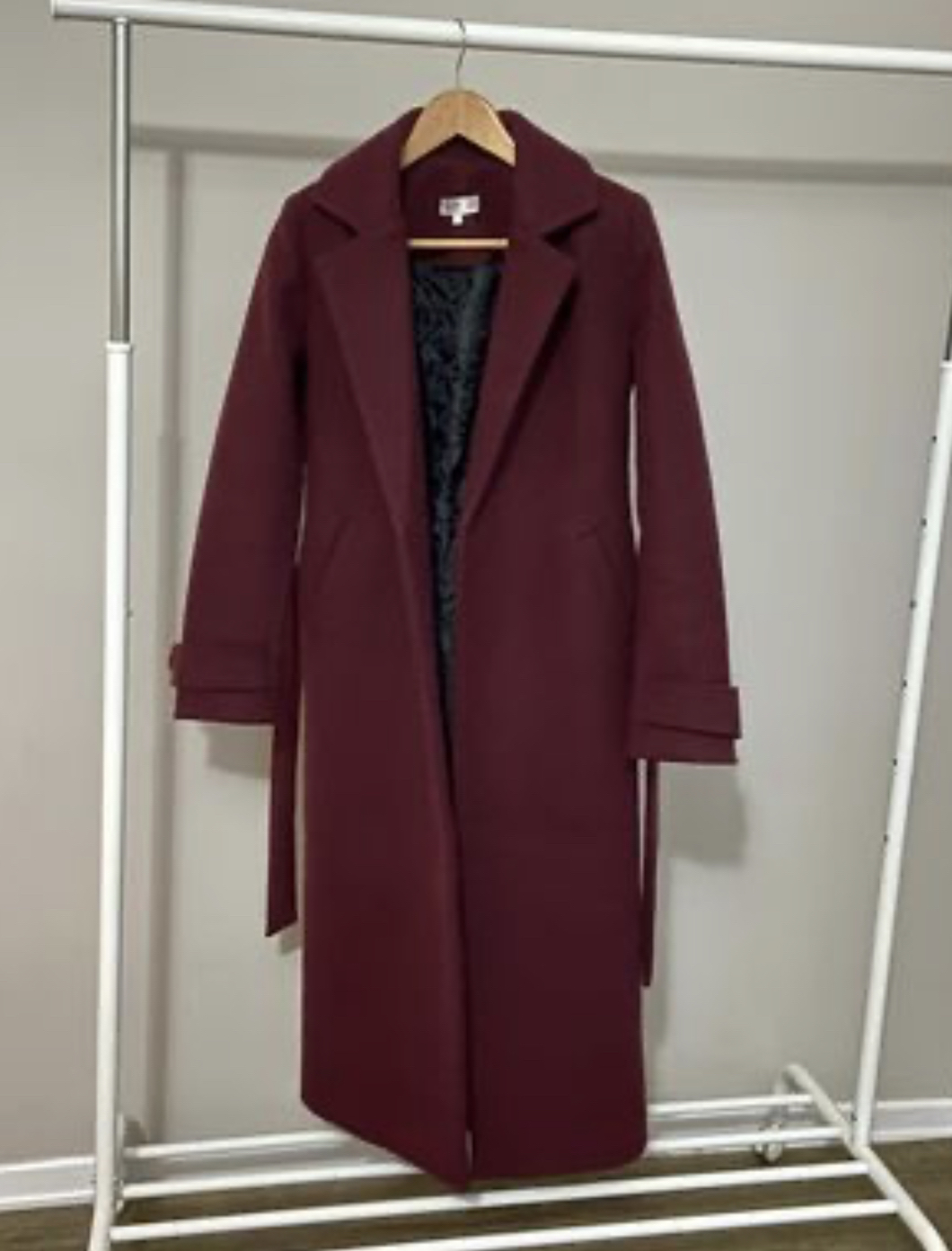 Women’s burgundy coat
