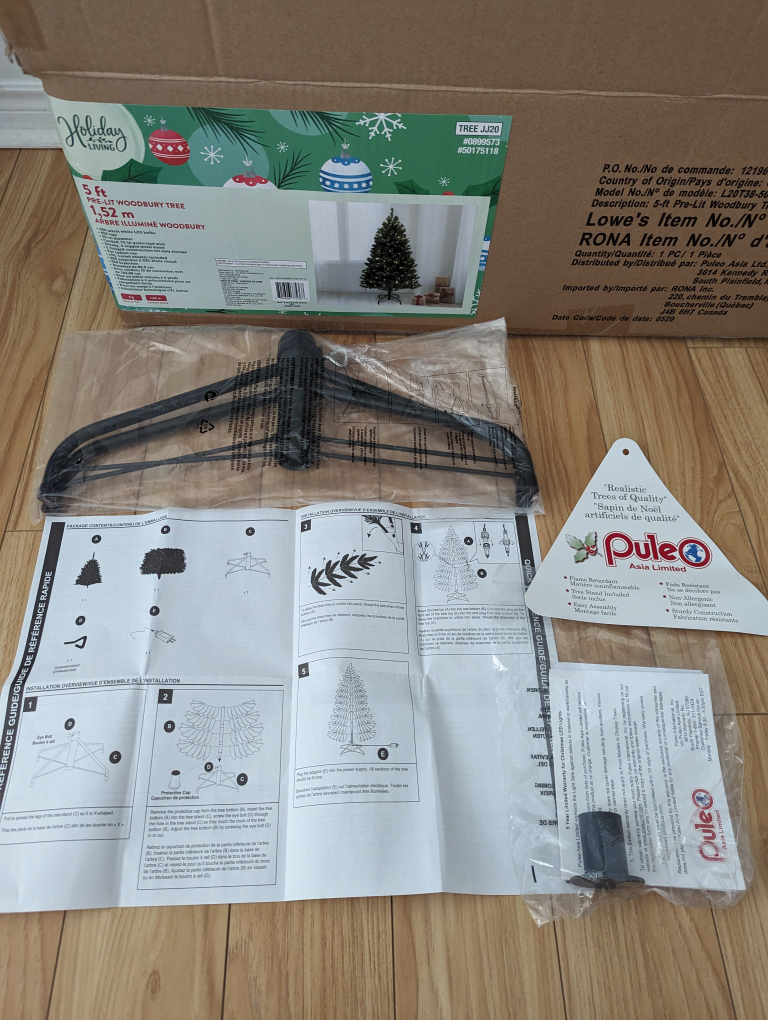 Christmas Tree  5ft pre-lit Woodbury Tree with 200 LED bulbs - photo 4