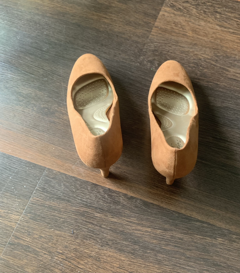 Dress Shoes thumbnail