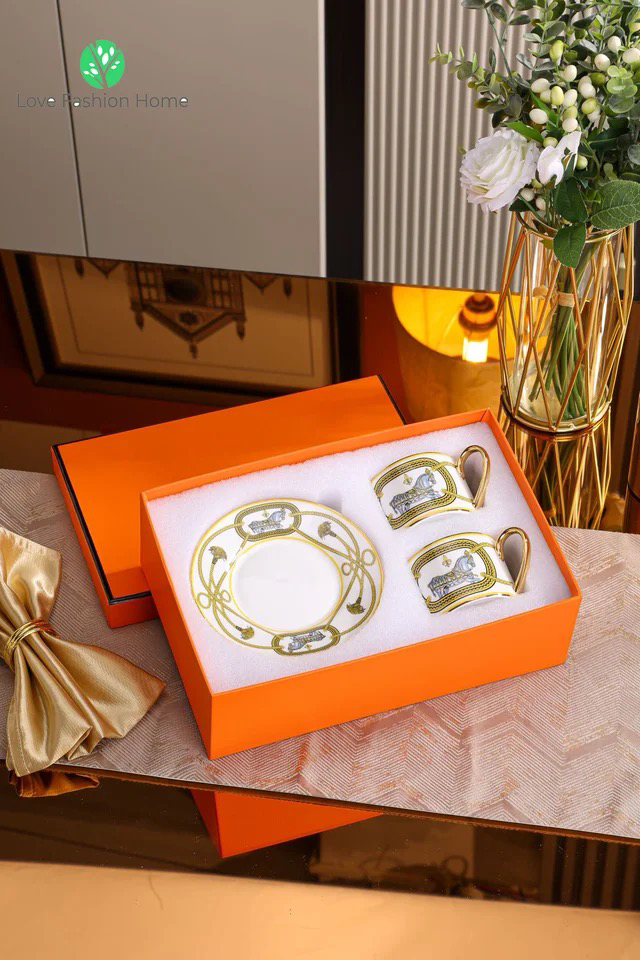 Hermes Tea Cups and Saucers Set of 2
