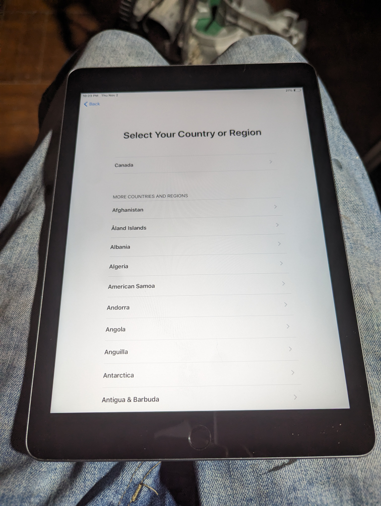 iPad 6th Gen 128Gb image indicator(4)