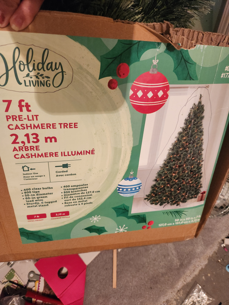 Chasmere pre lit Christmas tree - photo 2