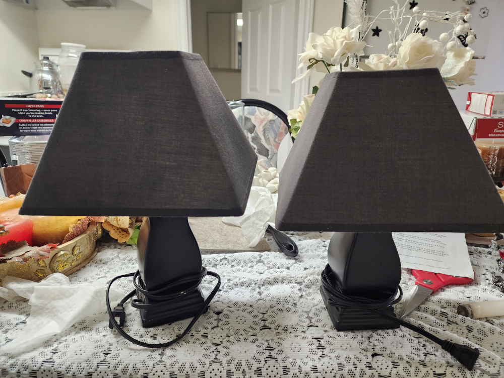 black cotton table lamp