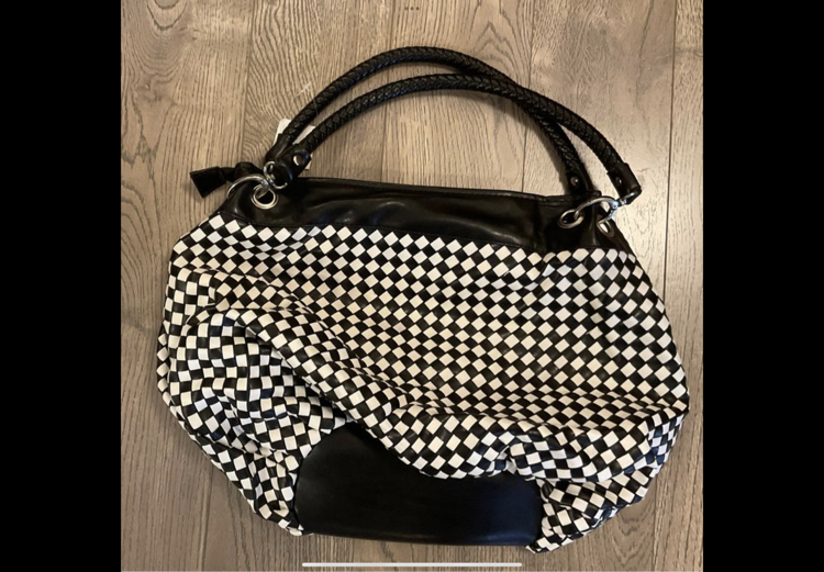 ⭐️ Brand New - Checkered Black and White Shoulder Bag - photo 5