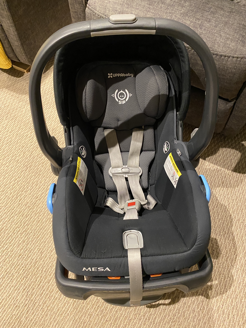 UppaBaby Car seat with base - photo 2