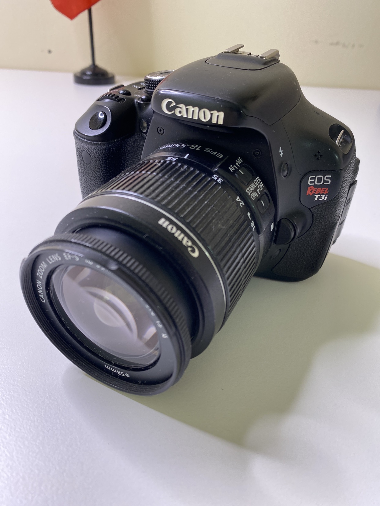 Canon EOS Rebel T3i with charger