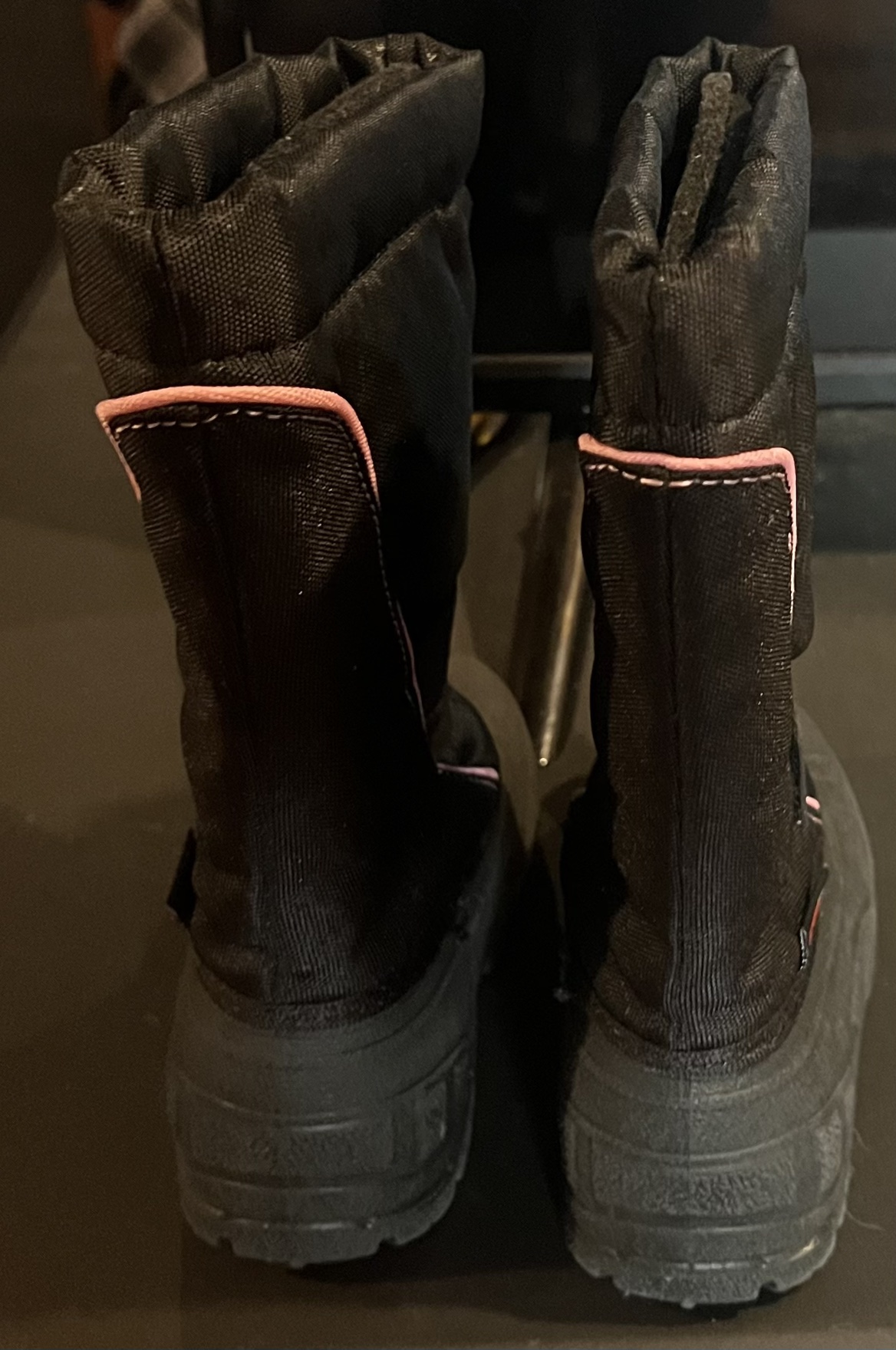 Kids Waterproof Winter Boots image indicator(4)