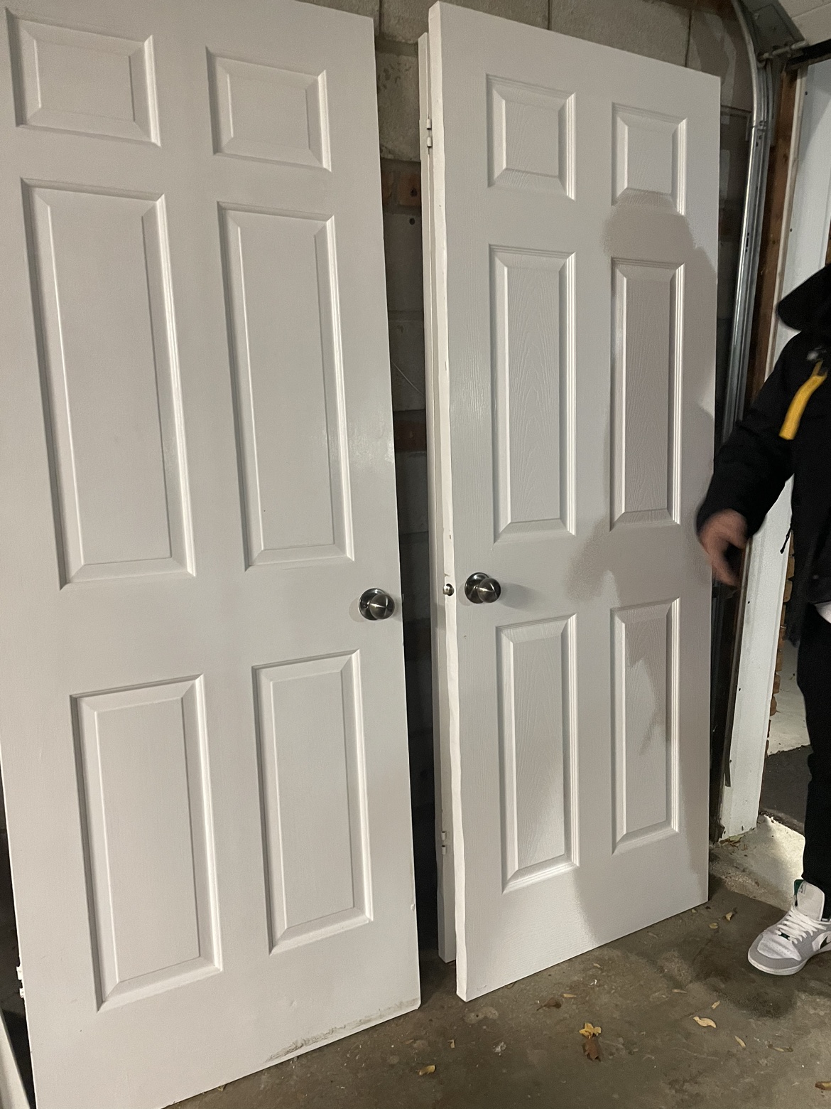 1 room door left ! thumbnail