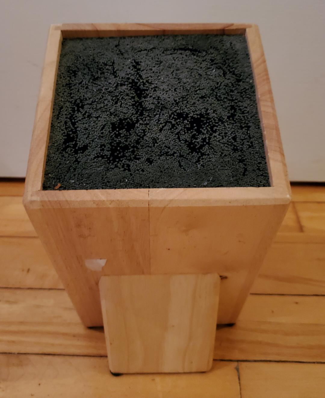 Knife Block thumbnail