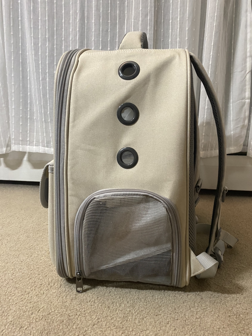 Pet Carrier/Backpack (Like New, Price Negotiable) - photo 2