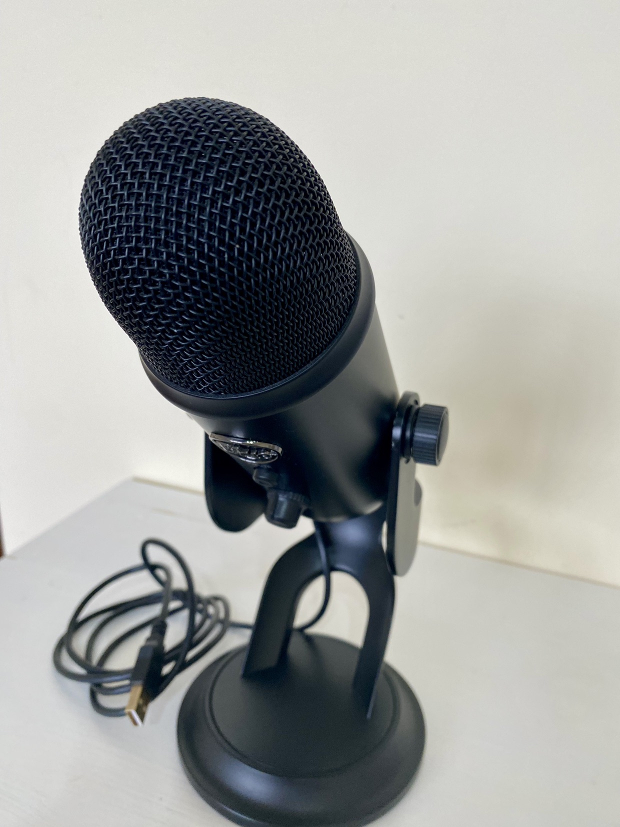 Blue Yeti USB Microphone (black) - photo 3
