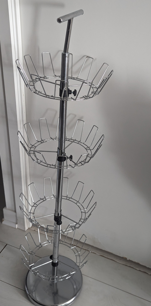 shoe rack / shoe tree