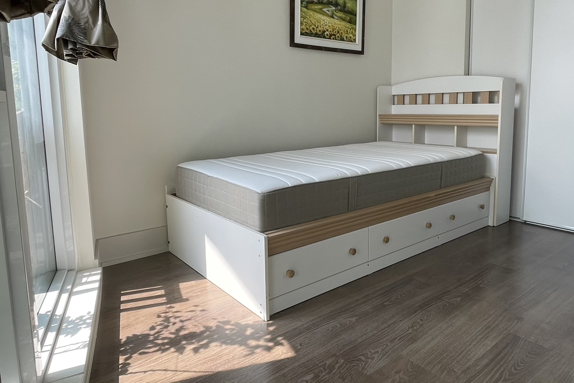 Single twin bed frame with 3 drawers & mattress - photo 3