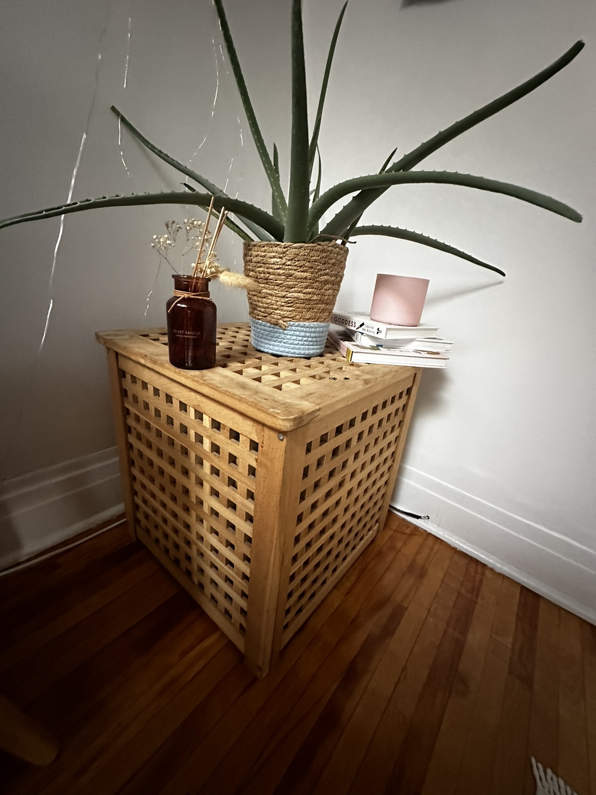Storage cube & table - photo 4